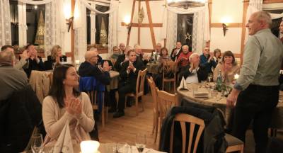 Unsere G�ste lauschen dem spannenden Vortrag