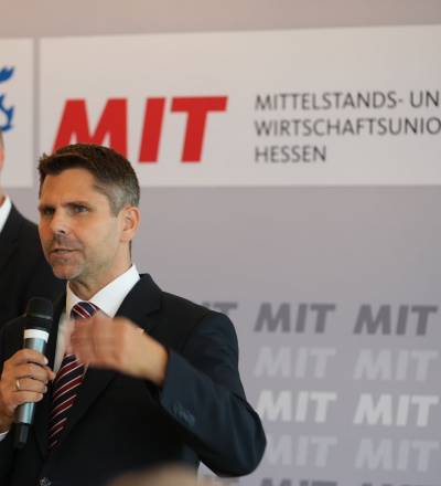 Der wiedergewhlte Vorsitzende Marco Reuter.