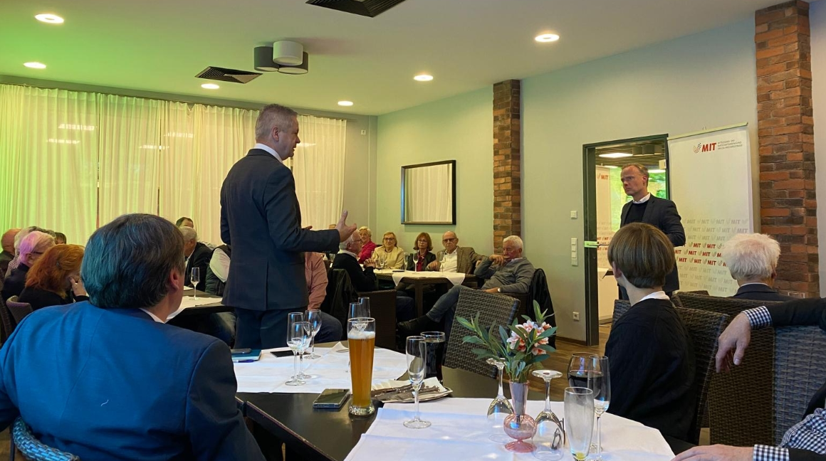 Traditionelles Martinsgansessen der MIT-Bergstrae und MIT-Sdhessen 